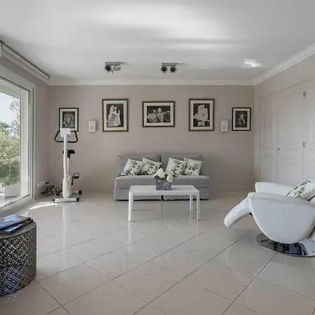 Le Bleuet Medicis & Sea View & 50m Plage & Clim & Piscine Apartment Cannes