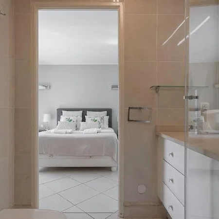Apartment Le Bleuet Medicis & Sea View & 50m Plage & Clim & Piscine